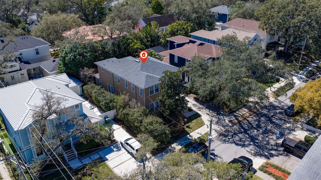 Image 44 of property listing at 3104 W FIELDER STREET, Tampa, FL 33611