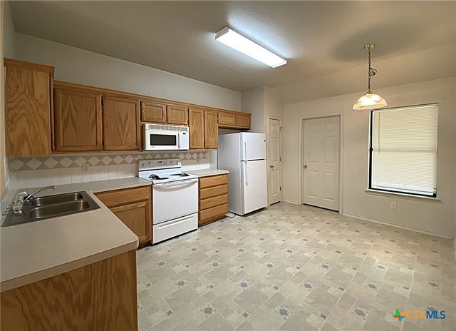 317 Janelle Drive, Copperas Cove, TX 76522