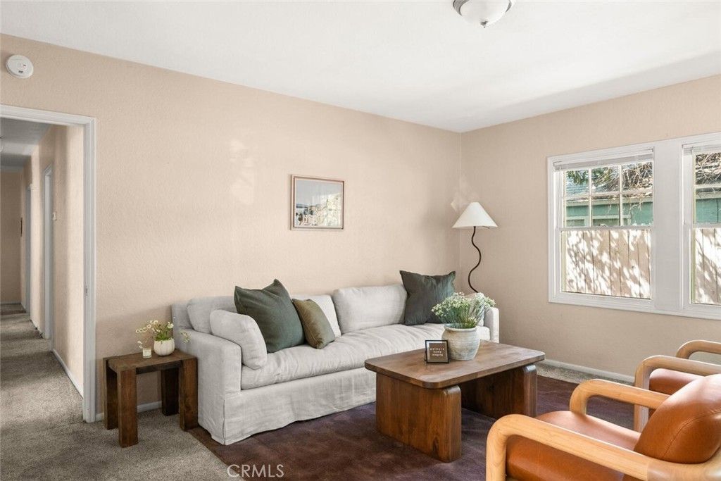 Image 3 of property listing at 1421 Hobart Street, Chico, CA 95926