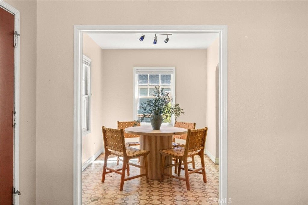 Image 7 of property listing at 1421 Hobart Street, Chico, CA 95926