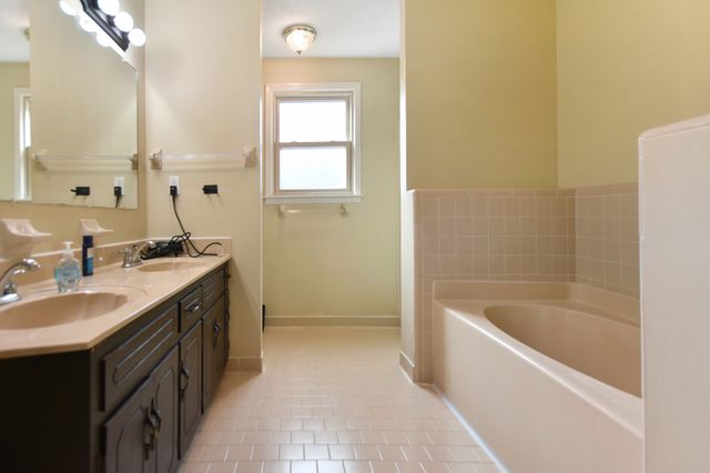 1122 Rosebrook Drive, Clarksville, TN 37042