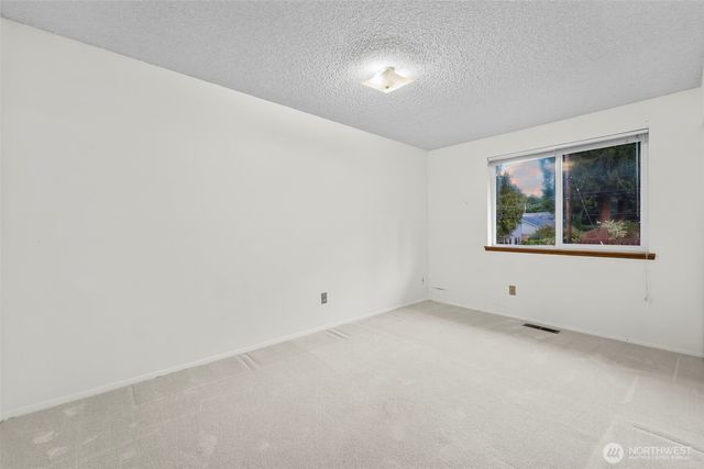 1918 NW Russell Street, Poulsbo, WA 98370