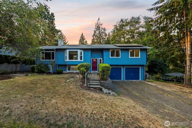 1918 NW Russell Street, Poulsbo, WA 98370