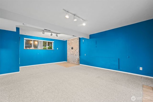 1918 NW Russell Street, Poulsbo, WA 98370