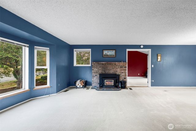 1918 NW Russell Street, Poulsbo, WA 98370