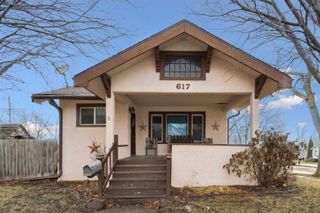 617 E Charles, Oelwein, IA 50662