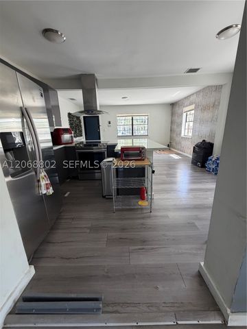 3311 NW 16th Ter, Miami, FL 33125