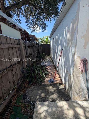 3311 NW 16th Ter, Miami, FL 33125