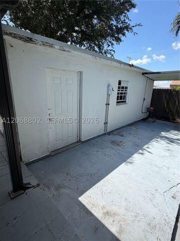 3311 NW 16th Ter, Miami, FL 33125
