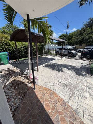 3311 NW 16th Ter, Miami, FL 33125