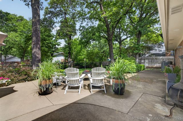 10218 S Sandusky Avenue, Tulsa, OK 74137