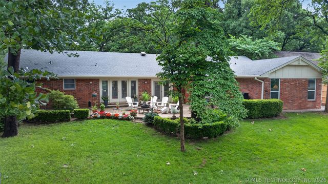 10218 S Sandusky Avenue, Tulsa, OK 74137