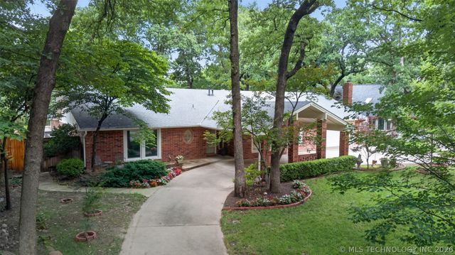 10218 S Sandusky Avenue, Tulsa, OK 74137