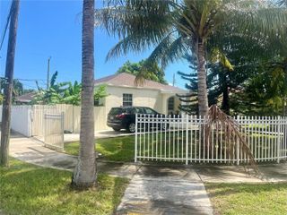521 NW 32nd Place, Miami, FL 33125