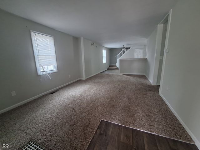 928 S A Street, Elwood, IN 46036