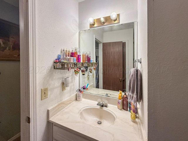 6926 BENWOOD Square, Amarillo, TX 79109