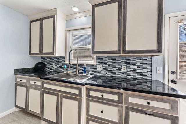 6926 BENWOOD Square, Amarillo, TX 79109