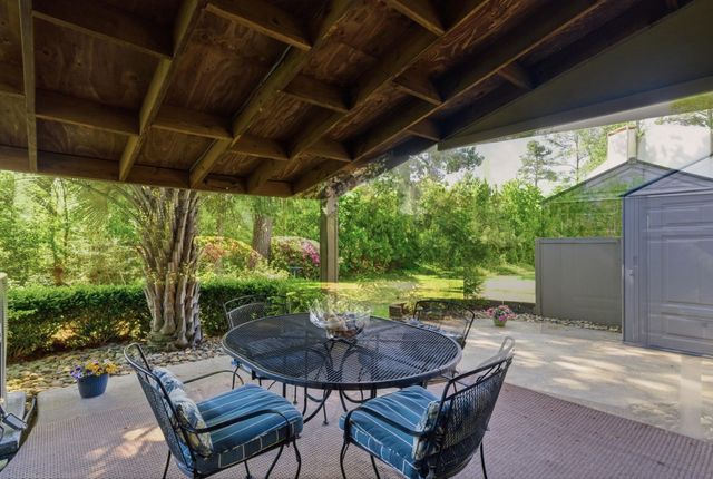 800 Egret Cir Apt 37, Little River, SC 29566