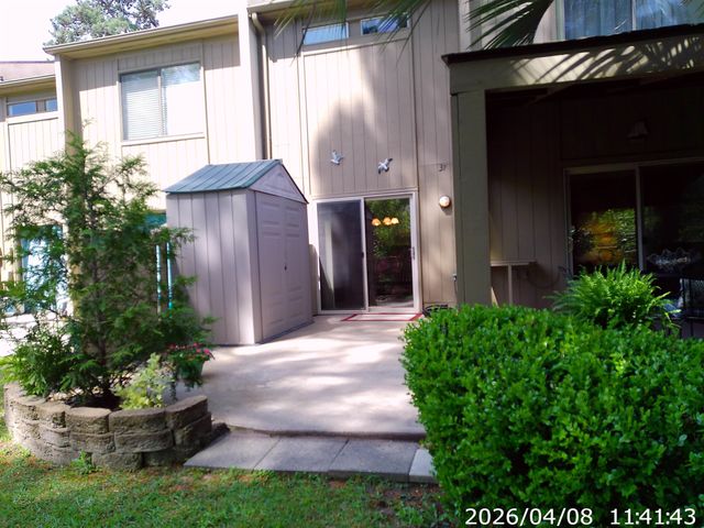800 Egret Cir Apt 37, Little River, SC 29566