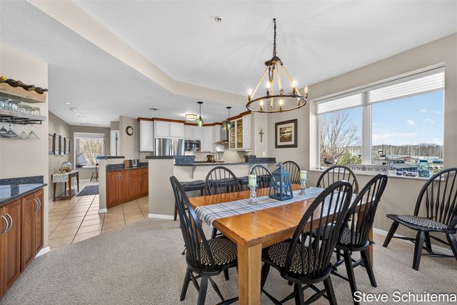 2964 Lakeshore Drive W 304, Muskegon, MI 49441
