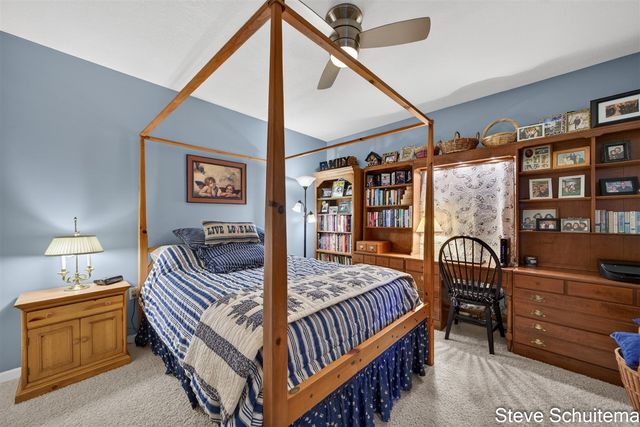 2964 Lakeshore Drive W 304, Muskegon, MI 49441