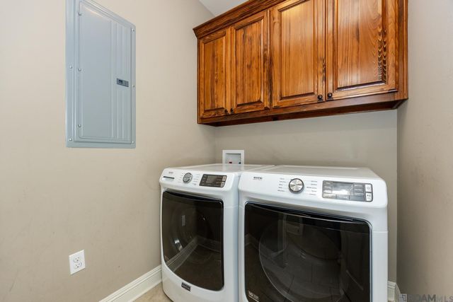 11165 Hillpark Ave, Baton Rouge, LA 70810