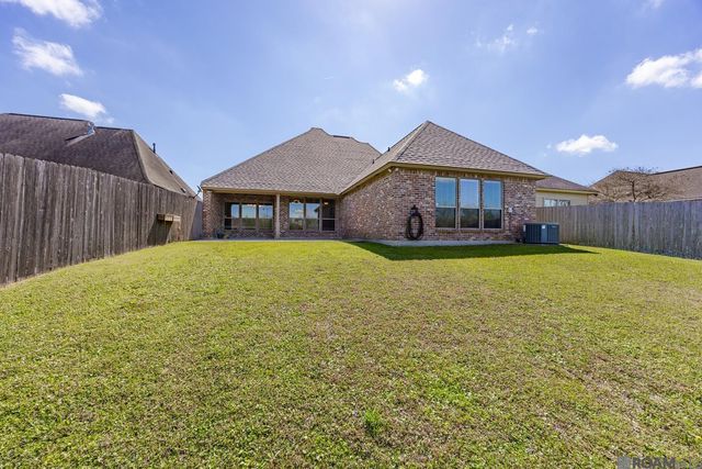 11165 Hillpark Ave, Baton Rouge, LA 70810