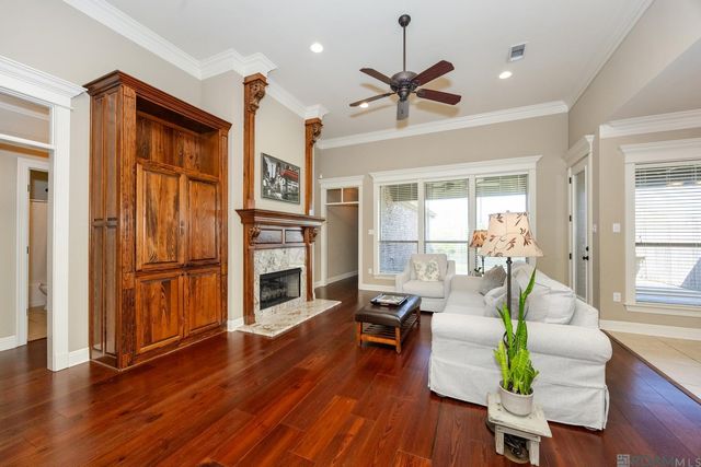 11165 Hillpark Ave, Baton Rouge, LA 70810