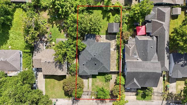 5718 Cherry, Houston, TX 77026