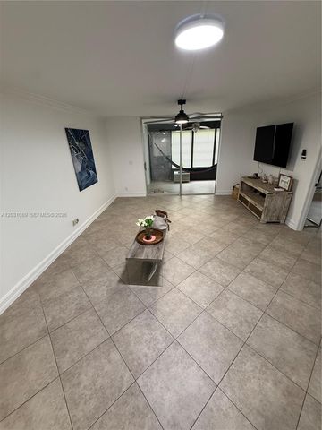 1020 NW 80th Avenue 104, Margate, FL 33063