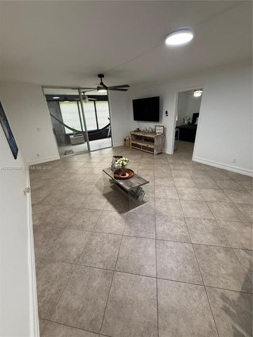 1020 NW 80th Avenue 104, Margate, FL 33063