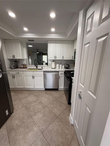 1020 NW 80th Avenue 104, Margate, FL 33063