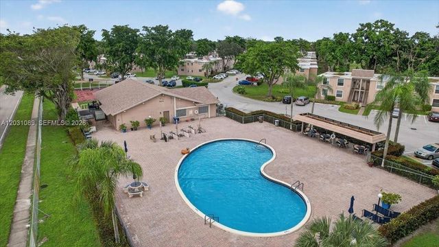 1020 NW 80th Avenue 104, Margate, FL 33063