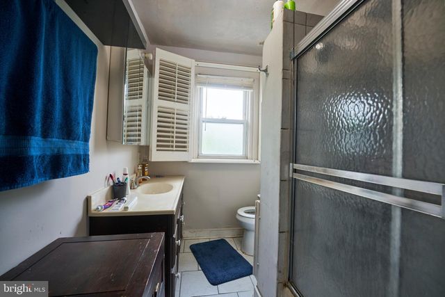 56 CHERRY ST, Willow Grove, PA 19090