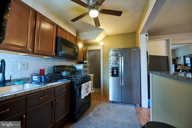56 CHERRY ST, Willow Grove, PA 19090
