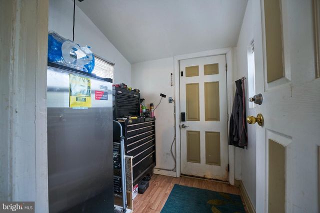56 CHERRY ST, Willow Grove, PA 19090