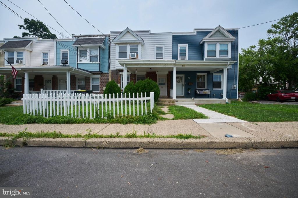 56 CHERRY ST, Willow Grove, PA 19090
