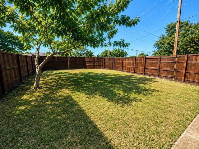 1601 Copper Creek Drive, Plano, TX 75075