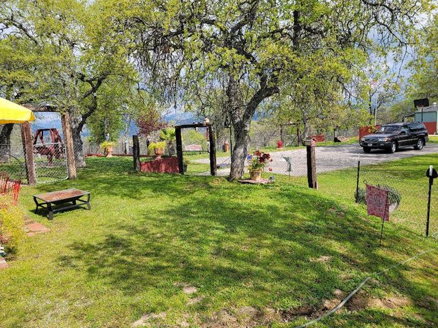 33323 Buttercup Lane, Yokuts Valley, CA 93675