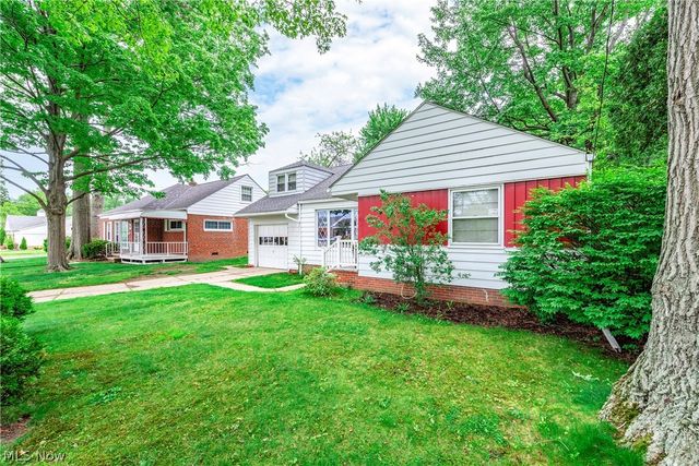 449 Dover Center Road, Bay Village, OH 44140
