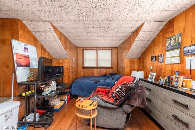 449 Dover Center Road, Bay Village, OH 44140