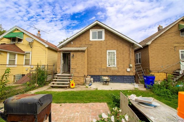 9167 American Street, Detroit, MI 48204