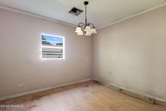 714 Henshaw Drive, New Iberia, LA 70560