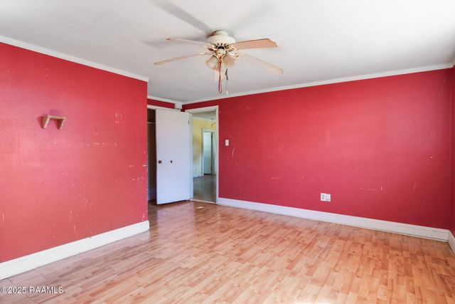 714 Henshaw Drive, New Iberia, LA 70560