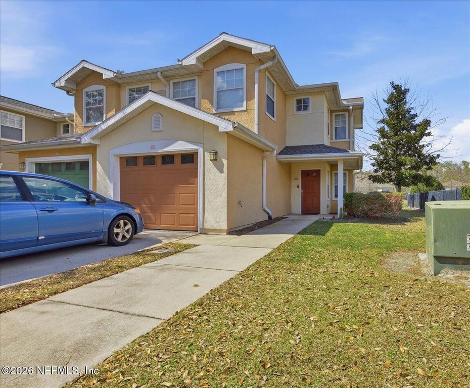 8550 ARGYLE BUSINESS Loop 208, Jacksonville, FL 32244