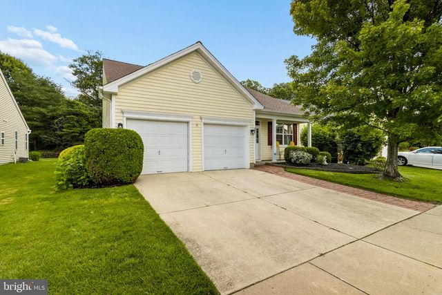 226 NIGHT HAWK CIR, West Deptford, NJ 08086
