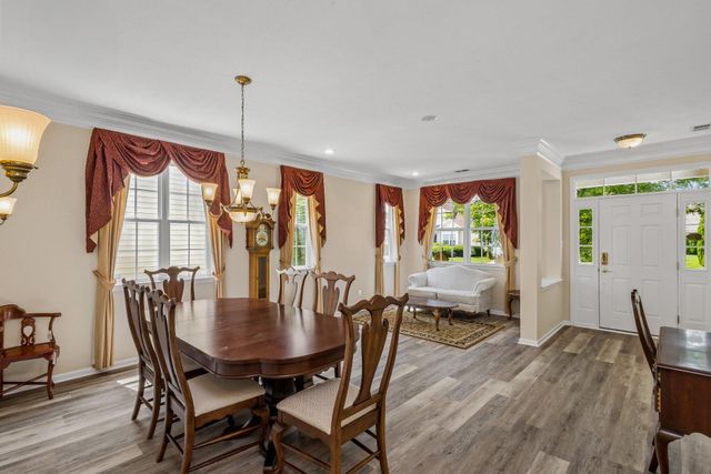 226 NIGHT HAWK CIR, West Deptford, NJ 08086