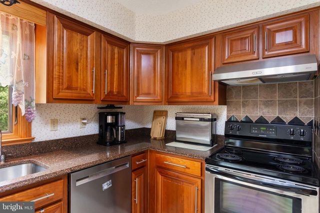2380 MOREAU DR, Westminster, MD 21158