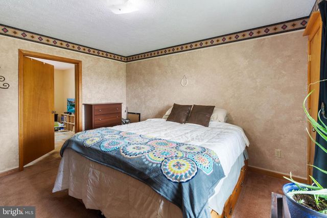 2380 MOREAU DR, Westminster, MD 21158