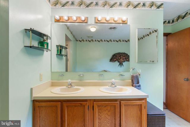 2380 MOREAU DR, Westminster, MD 21158